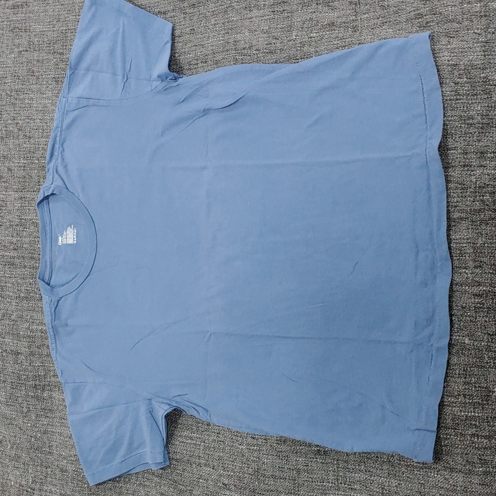 Gap t-shirt